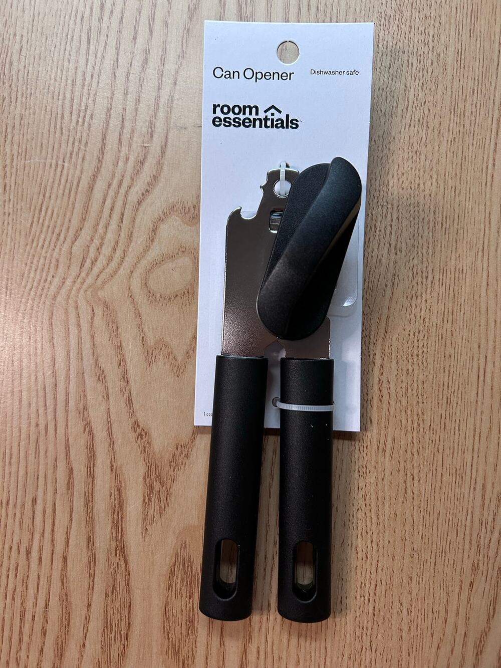 New Room Essentials Reliable Manual Can Opener Black/Silver Dishawasher Safe